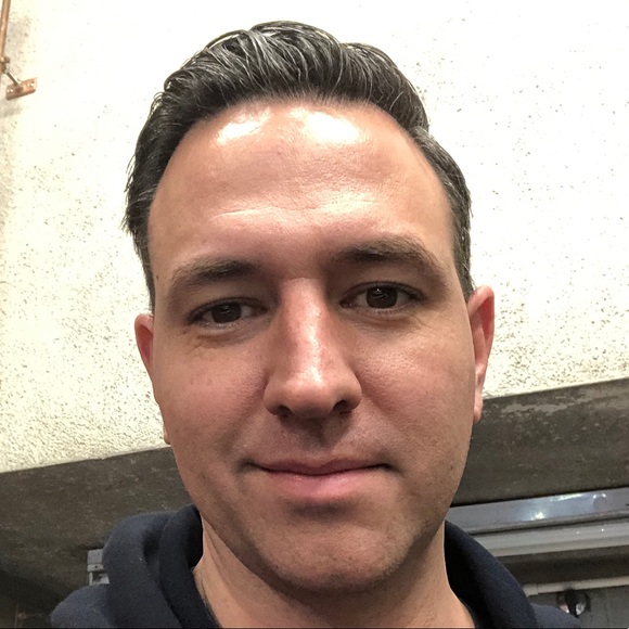 Profile Picture of Justin Dornhoffer (@dorny78) on Poshmark