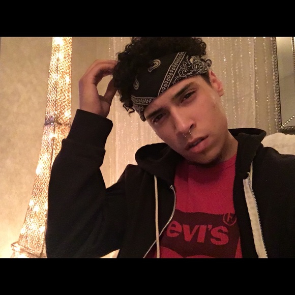 Profile Picture of Jaime Cochran (@jaykismercy_) on Poshmark