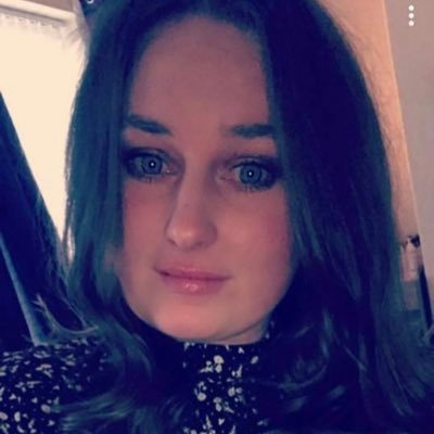 Profile Picture of Danielle Selby (@DanielleSelby24) on Twitter
