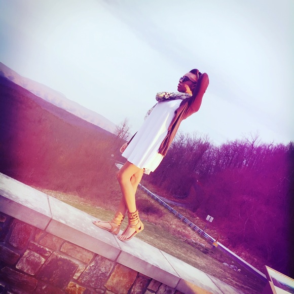 Profile Picture of Tamarah Clayton (@tclay512) on Poshmark