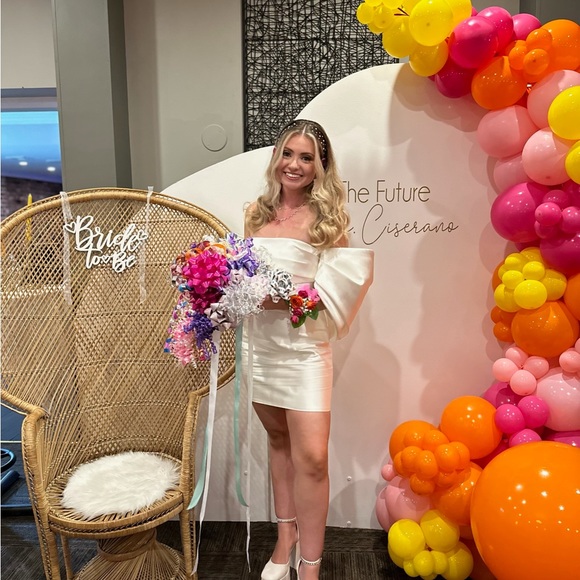 Profile Picture of Emily Ciserano (@ebienz) on Poshmark