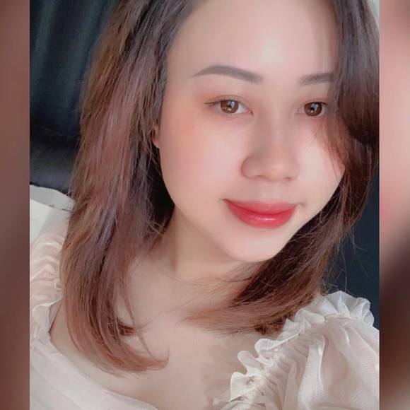 Profile Picture of Thanh Hiền (@hannahtran143) on Poshmark