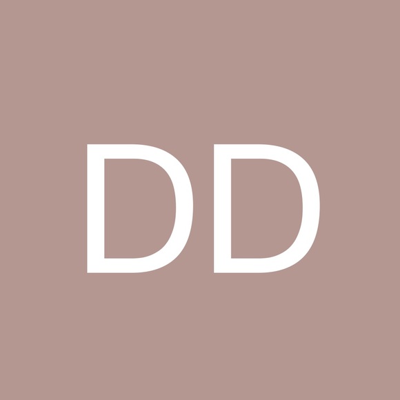 Profile Picture of Doris David (@dorisdavid863) on Poshmark