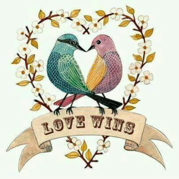 Profile Picture of Gabriella Gamboa (@gabriellagmboa) on Poshmark