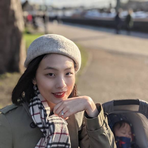 Profile Picture of Ivy siyu Chen (@siyuche88) on Poshmark