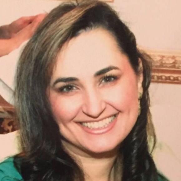 Profile Picture of Yelena Shalomova (@shayel74) on Poshmark