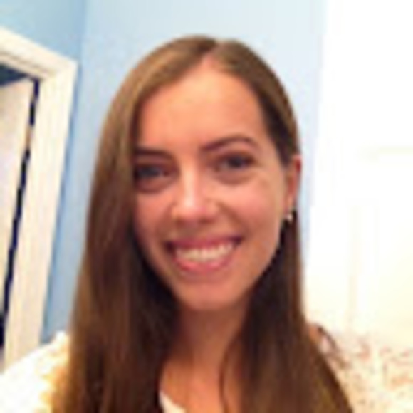 Profile Picture of Carolyn Keim (@carolyn_keim) on Poshmark