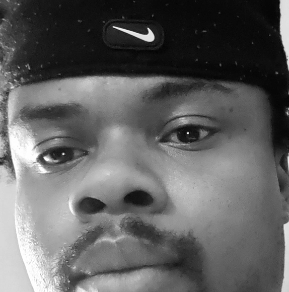 Profile Picture of Antonio Patrick (@antoniopatri888) on Poshmark