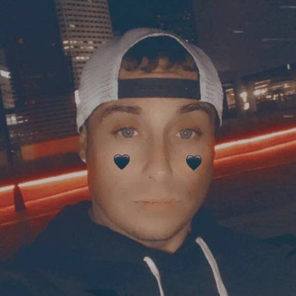 Profile Picture of Sean Cody (@sean_kody) on Poshmark