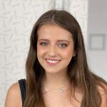 Profile Picture of 𝑰𝒔𝒂𝒃𝒆𝒍𝒍𝒂 𝑷𝒆𝒔𝒄𝒆𝒕𝒕𝒐 (@isapescetto) on Instagram