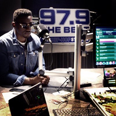 Profile Picture of Alexander Joseph (@IAmAlexSmalls) on Twitter