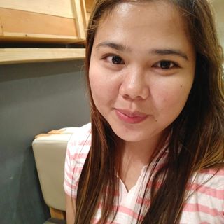 Profile Picture of Le Lit (Lelit Raganas) (@prettylelit) on Facebook