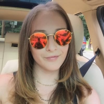 Profile Picture of Danielle Kaufman (@dannniik) on Twitter