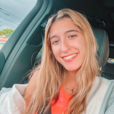 Profile Picture of Maya Wolf (@mwolfy16) on Twitter