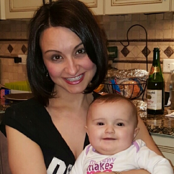 Profile Picture of Lisa Prins (@fashionmomma20) on Poshmark