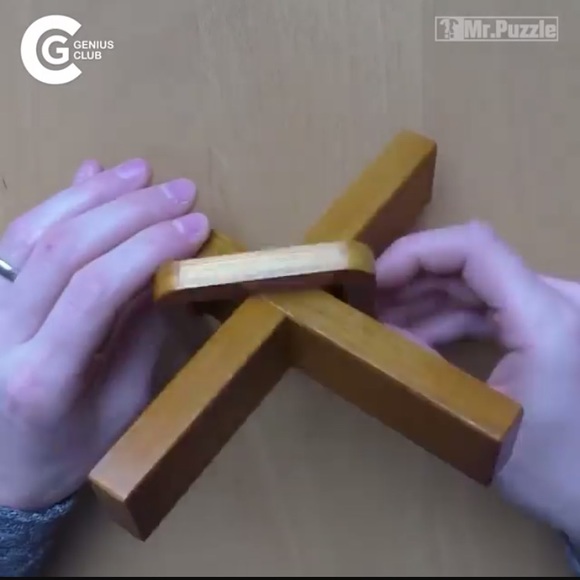 Profile Picture of Roberto Hurtado (@robhurt) on Poshmark