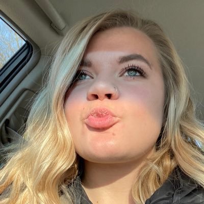 Profile Picture of Bri (@grosskurth17) on Twitter