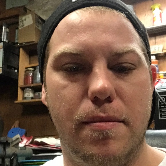 Profile Picture of Sean Tobin (@seantattoos) on Poshmark