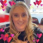 Profile Picture of Stephanie Emswiler Crouch (@stephanie.e.daniels) on Instagram