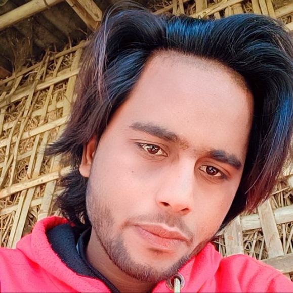 Profile Picture of Mubarak Mubarak (@mubarakmubar340) on Poshmark