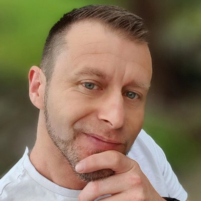 Profile Picture of Chris Crumb (@crumb_chris) on Twitter