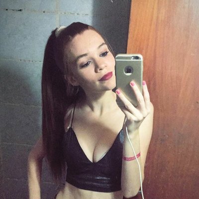 Profile Picture of Laura Cevallos (@LauraCevallos8) on Twitter