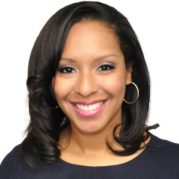 Profile Picture of Jewel Pettiford (@gsupeach114) on Poshmark