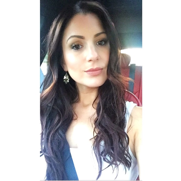 Profile Picture of Carol Stellato (@carolstellato) on Poshmark