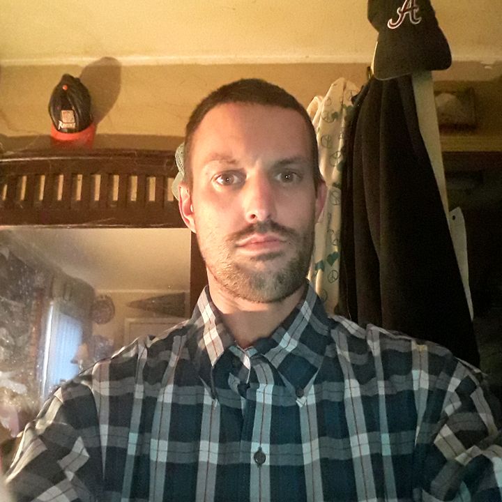 Profile Picture of travis (@gilberttravis) on Tiktok