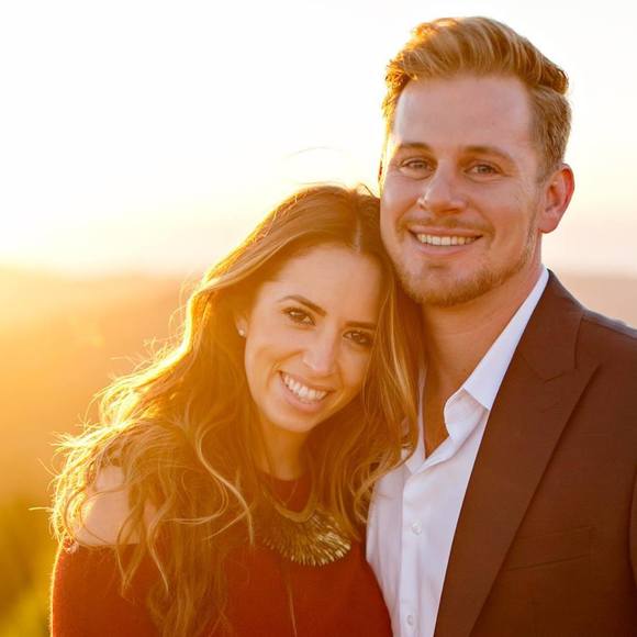 Profile Picture of Kali Portlock (@kalialana) on Poshmark