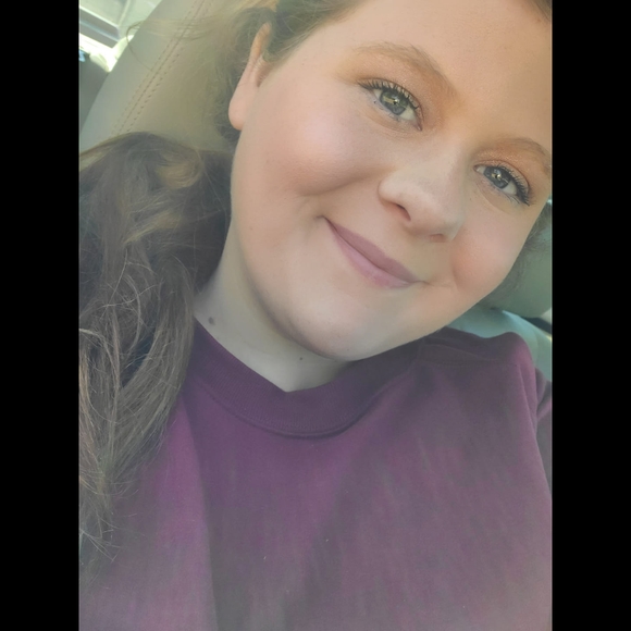 Profile Picture of Tabitha Martin (@tabbymartin12) on Poshmark