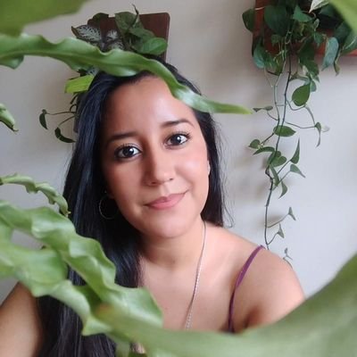 Profile Photo of Emma Navarro  🐝 (@Ayy_Emma) on Twitter