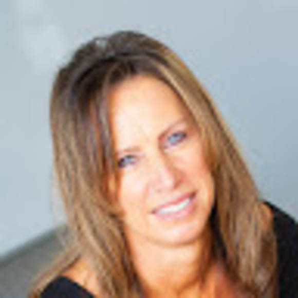 Profile Picture of Heidi Steenbock (@mhniss01) on Poshmark