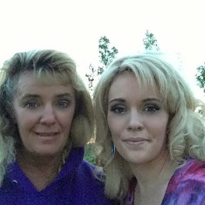 Profile Picture of Jodie Pedersen (@jodiepedersen11) on Twitter