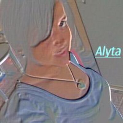 Profile Picture of Alanys Cruz Paredes (@music_lolita) on Twitter