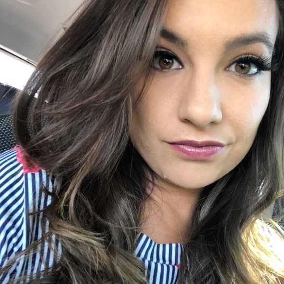 Profile Picture of Jodeann Taliaferro (@jjtalia) on Poshmark