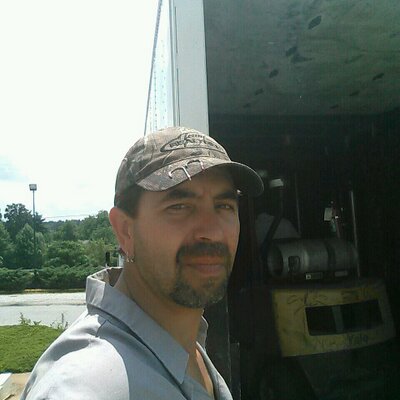 Profile Picture of Stephen Fortner (@bluepete37) on Twitter