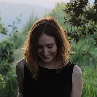 Profile Picture of Riley (@rileyangell) on Twitter