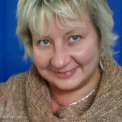 Profile Picture of Lynn Dawes (@lynn_dawes) on Twitter