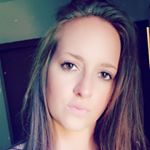 Profile Picture of Genie Robertson (@robertsongm) on Instagram