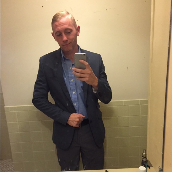 Profile Picture of Andrew Byron (@e46andy) on Poshmark