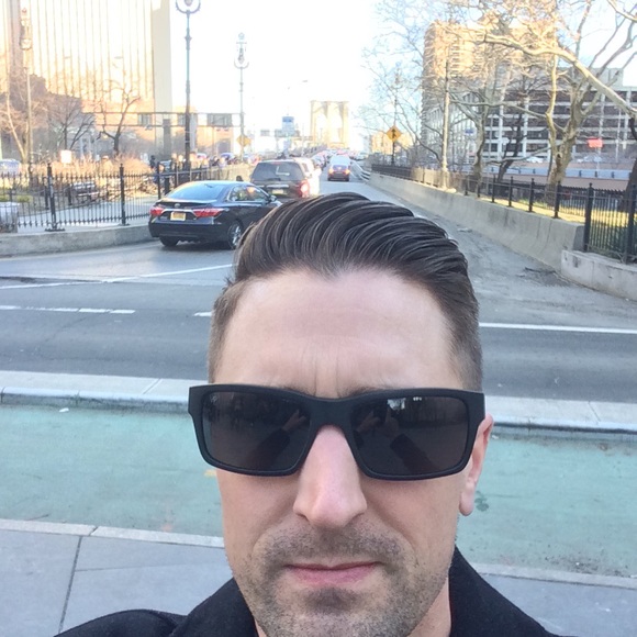 Ryan Casstevens - Poshmark Profile Picture of Ryan Casstevens (@therealryanc) on Poshmark