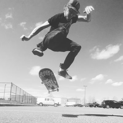 Profile Picture of Mike Jasinski (@Mclovin8123) on Twitter