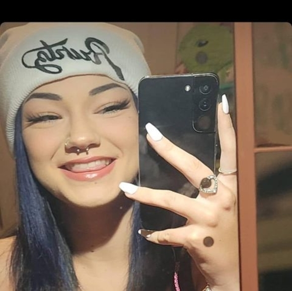 Profile Picture of Kyla Shandy (@kylajadan222) on Poshmark