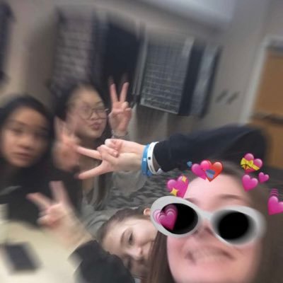 Profile Picture of Brittney Simon (@BrittneySimon79) on Twitter