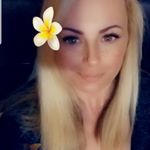 Profile Picture of Kim Goss Darisaw (@born2smyle) on Instagram