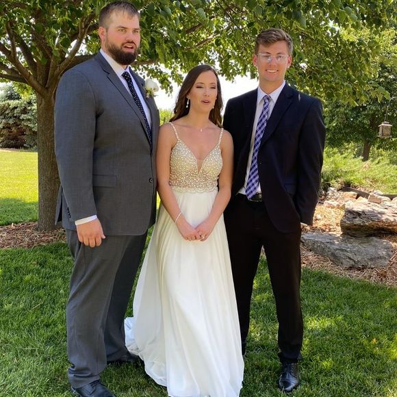 Profile Picture of Brady Plueger (@bplueger31) on Poshmark