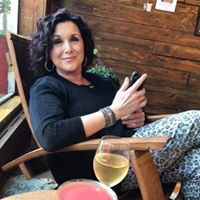Profile Picture of Michele Wade (@michele-wade-11) on Quora