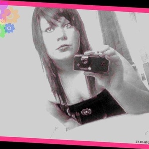 Profile Picture of Ashleigh Kemp (@akemp07) on Myspace