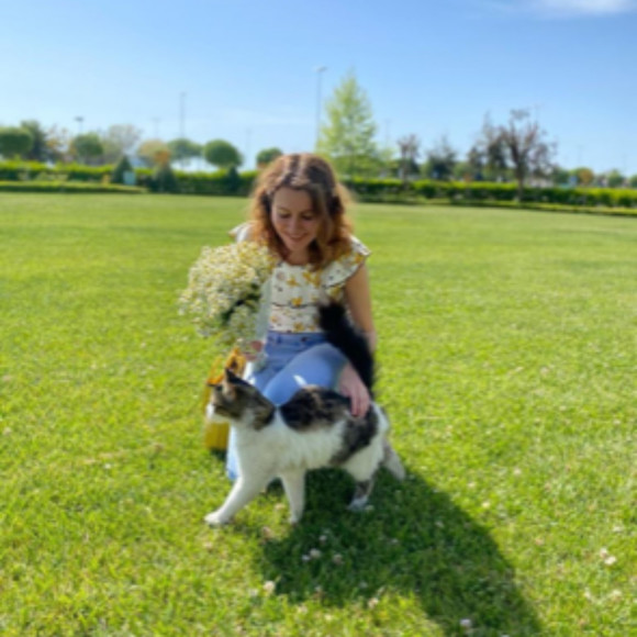 Profile Picture of Cafer Timur (@trmodf929) on Poshmark